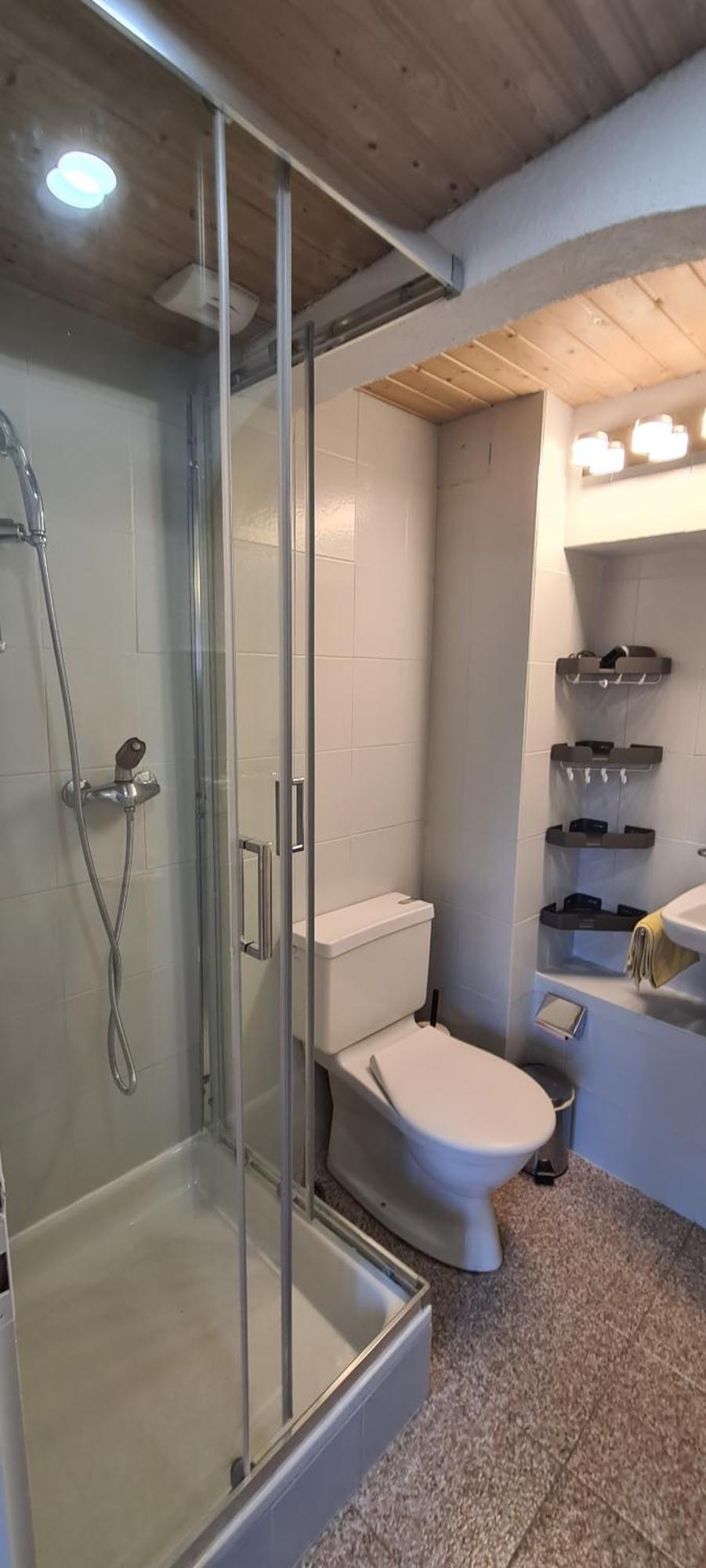 Rue Du Vieux Chateau - Beau F2 Menton Zimmer foto